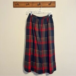Vintage Pendleton 100% Wool Plaid Red and Navy Women's Skirt Size 8